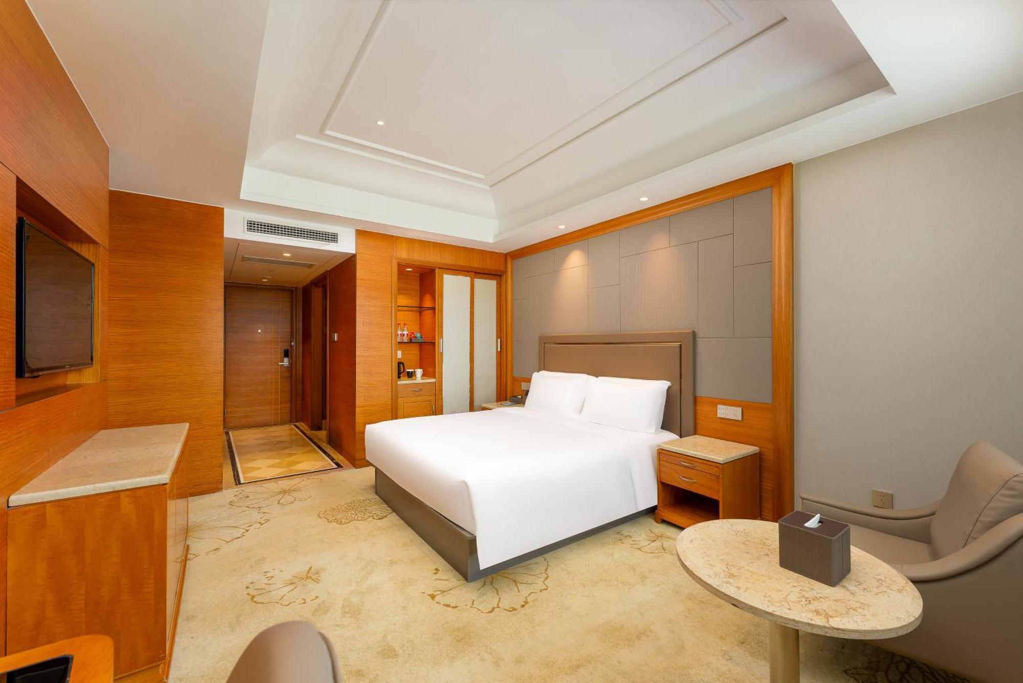Hotel Days By Wyndham Wujiaochang West Yingao Road Subway Station Branch 3*